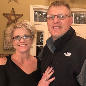 Meet your Posher, Hutchison